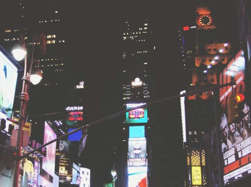 Jak tworzyć banery reklamowe, które sprzedają?